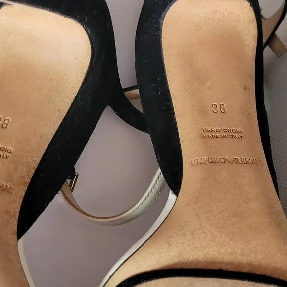 EMPORIO ARMANI Sued Elegant Women's Heels, Size 38 - Picture 8 of 9